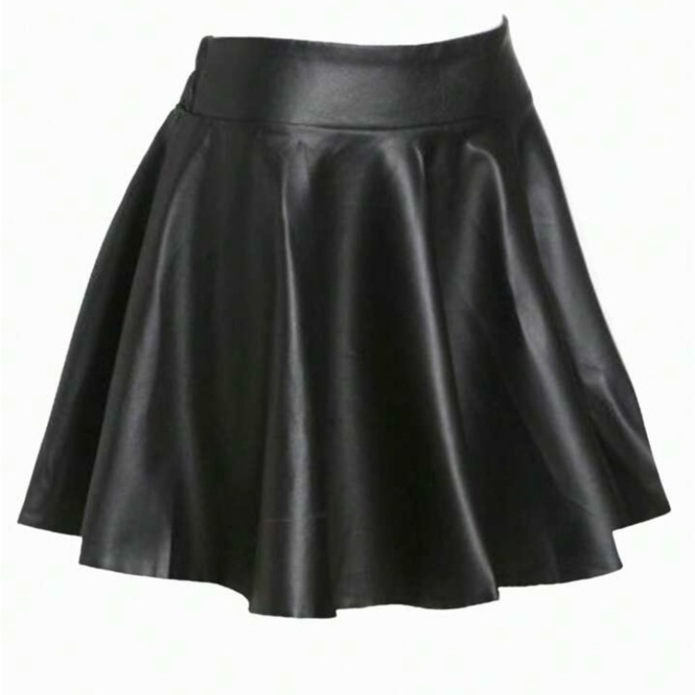Leather Pleated Skirt ( SHORT )